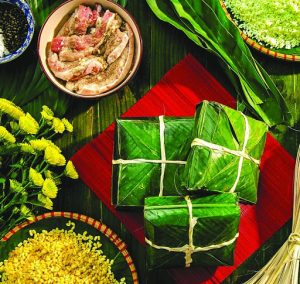 Making Chung Cake for Lunar New Year fesitval